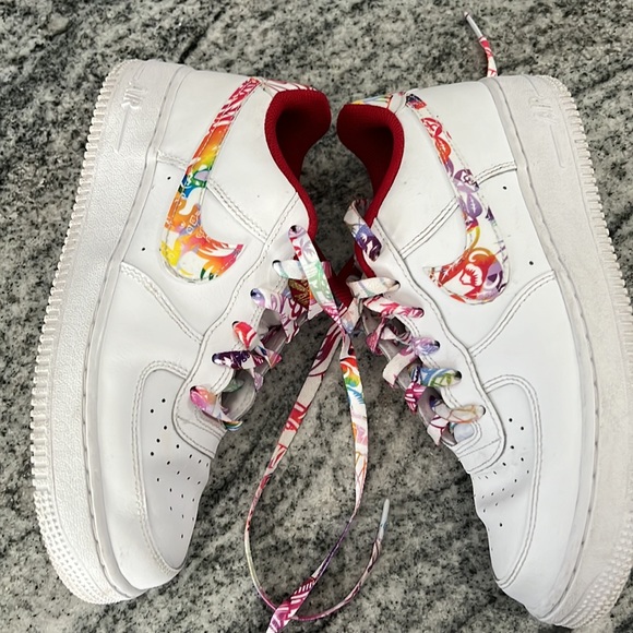 Air Force 1. Size 6.5 Y ( it fits my Sz 8 womens foot) - Picture 3 of 11